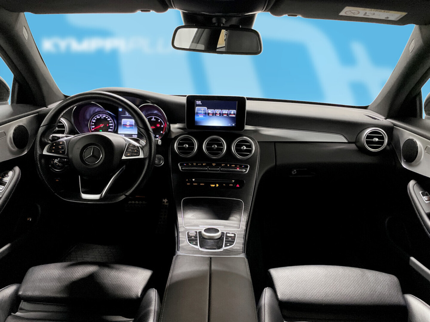 MERCEDES-BENZ C 2016