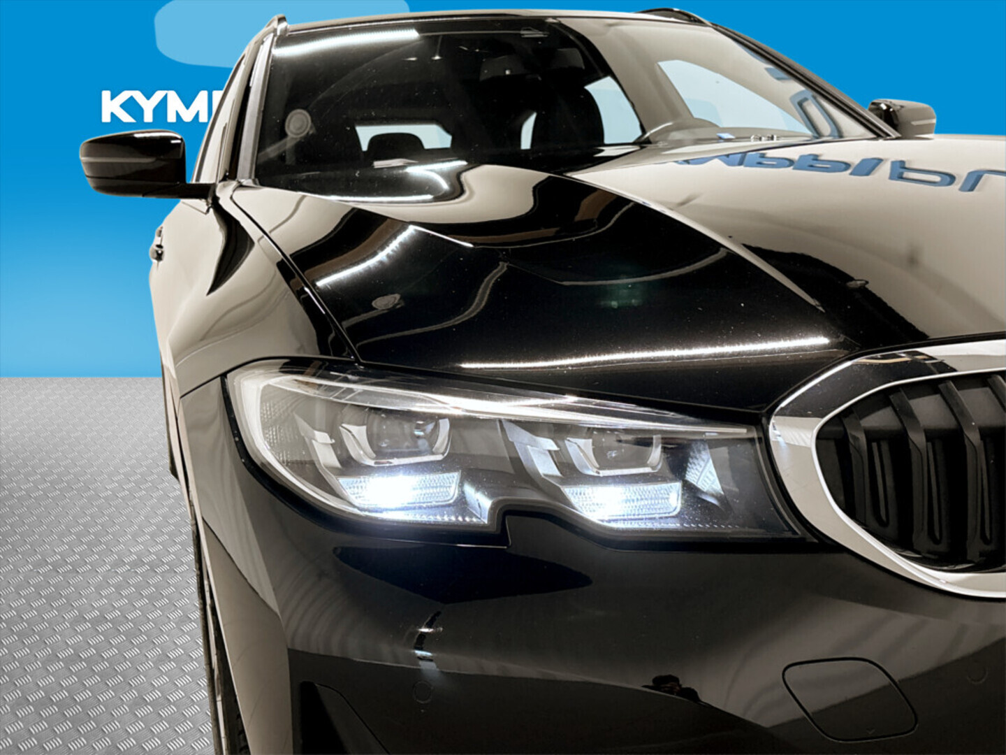 BMW 320 2021