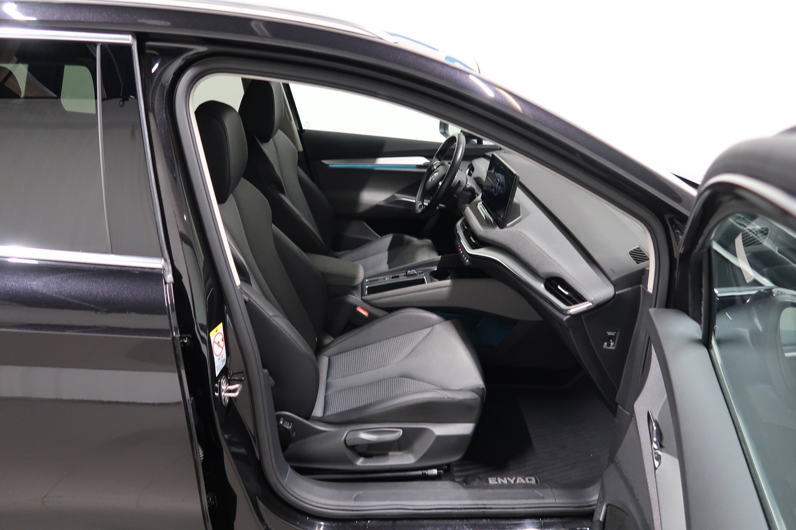 SKODA Enyaq 2022