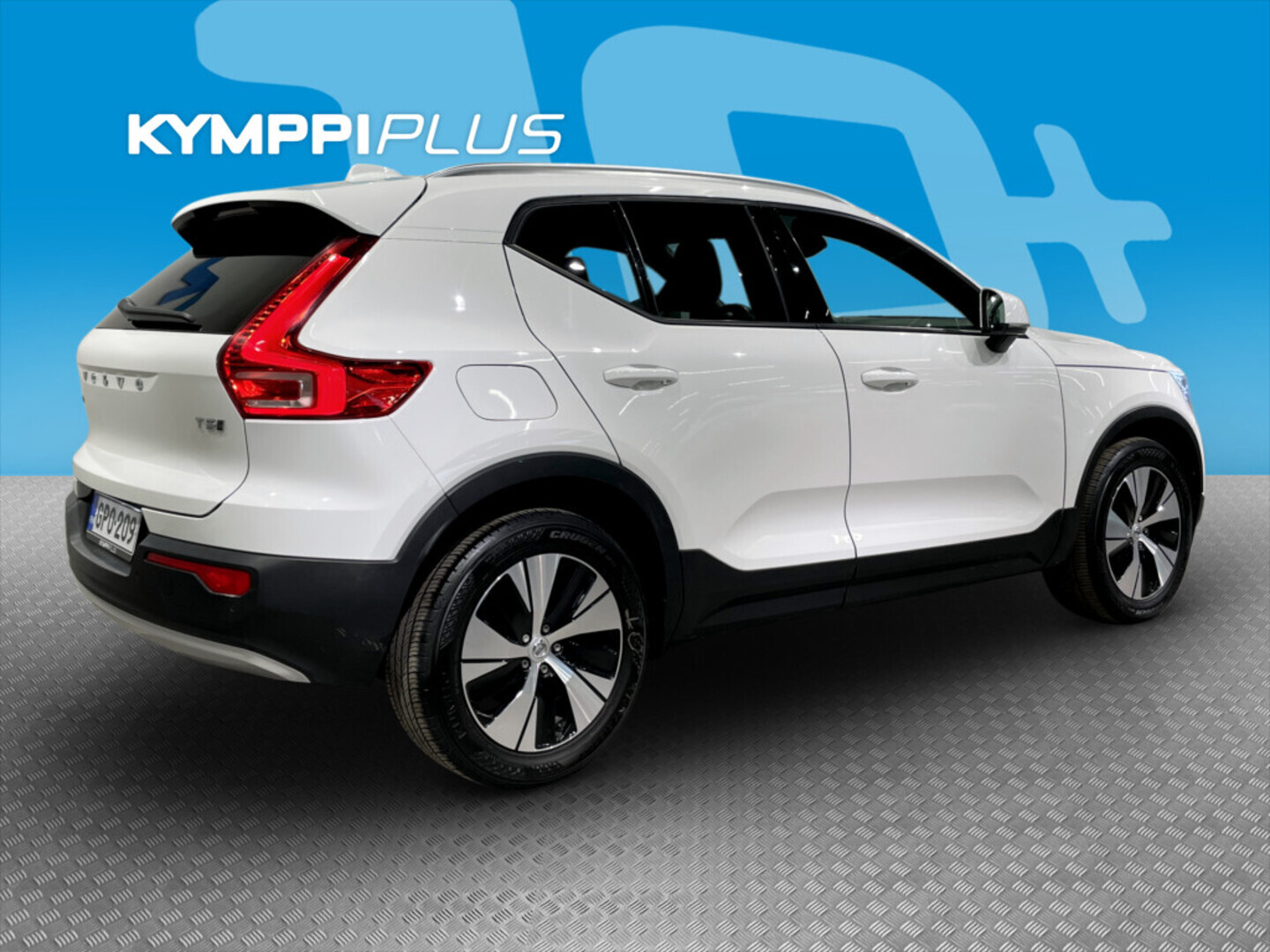 VOLVO XC40 2020