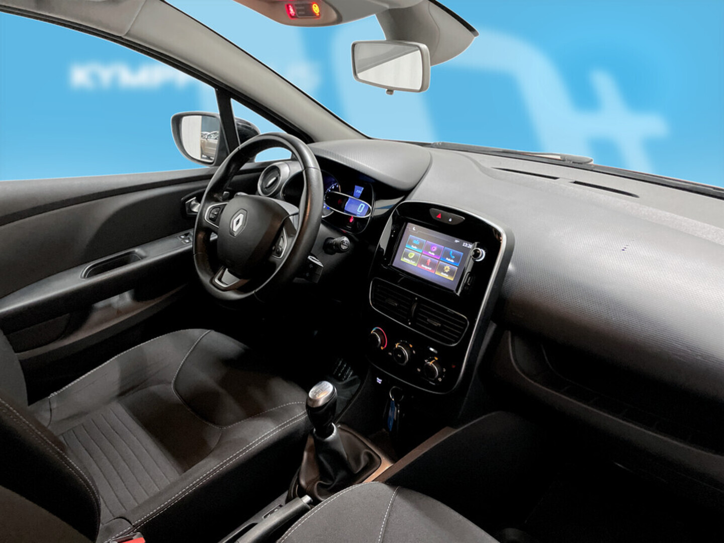RENAULT Clio 2016