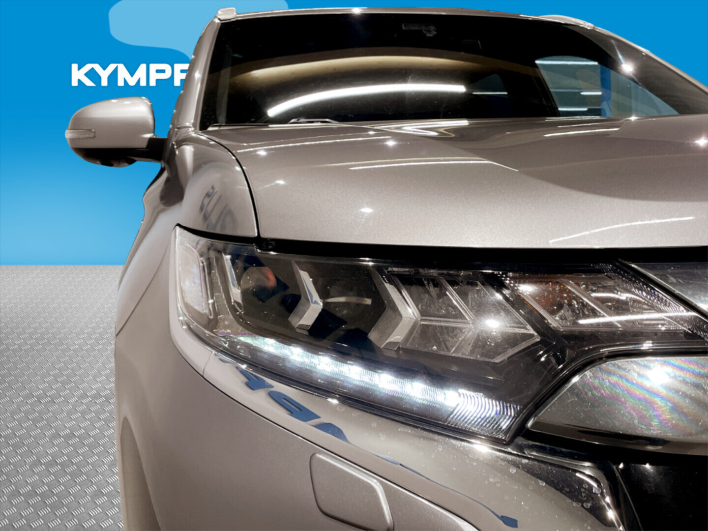 MITSUBISHI Outlander PHEV 2020