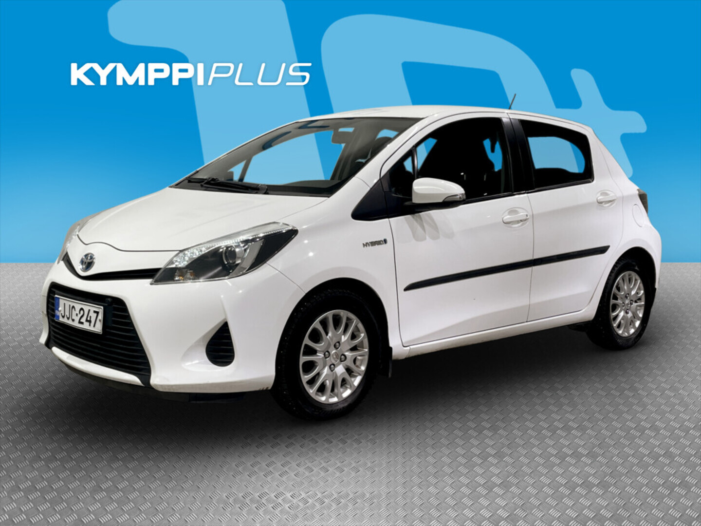 TOYOTA Yaris 2013