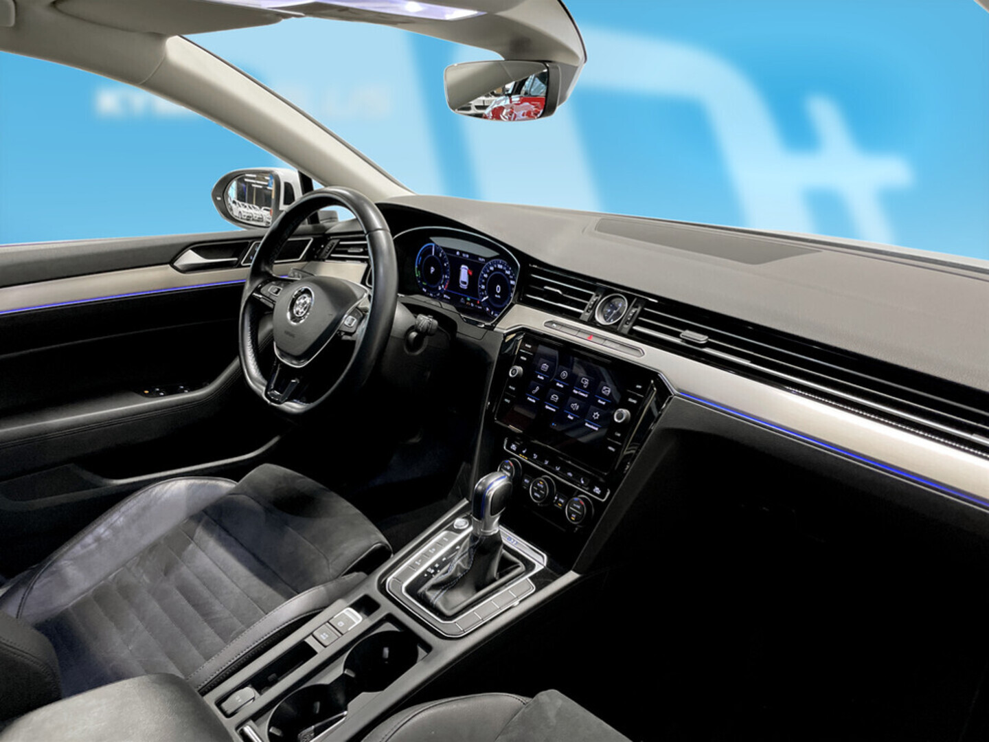 VOLKSWAGEN Passat 2018