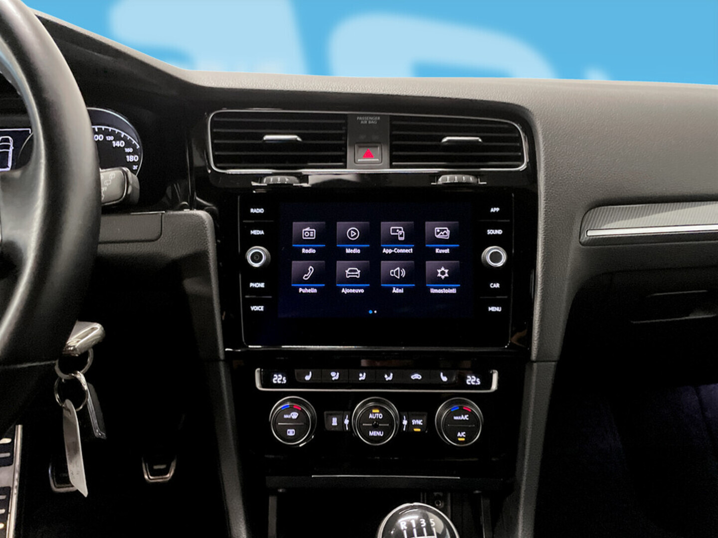 VOLKSWAGEN Golf 2018