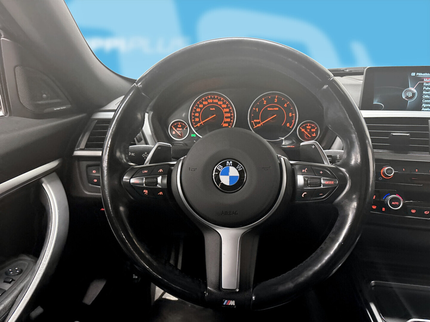 BMW 320 Gran Turismo 2016