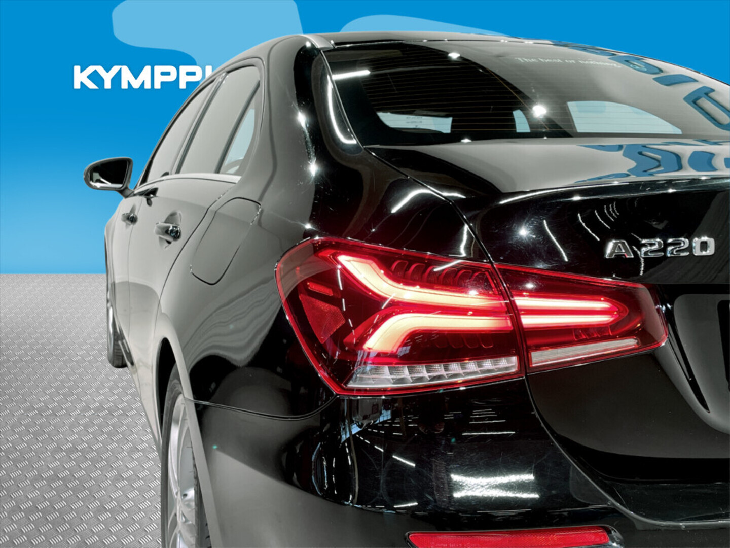 MERCEDES-BENZ A 2019