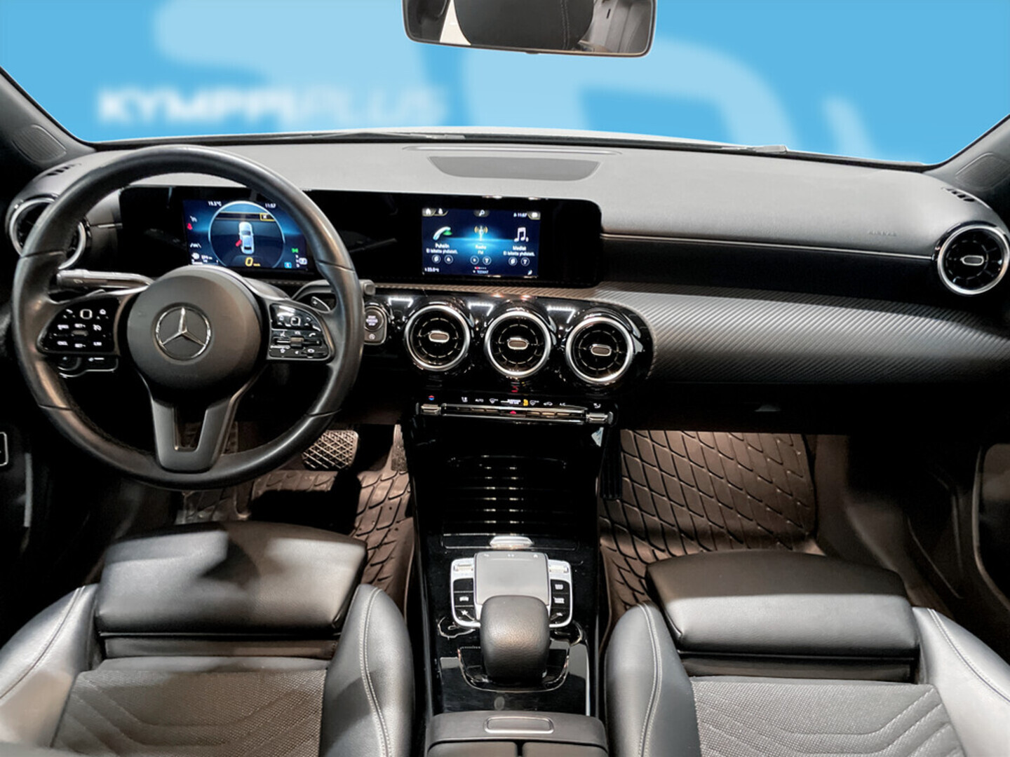 MERCEDES-BENZ A 2019