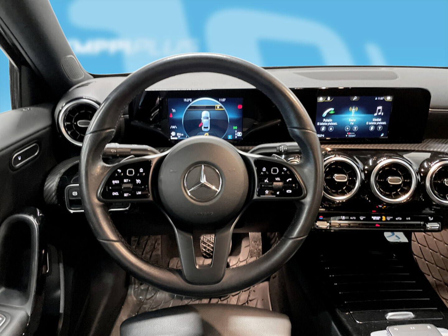 MERCEDES-BENZ A 2019