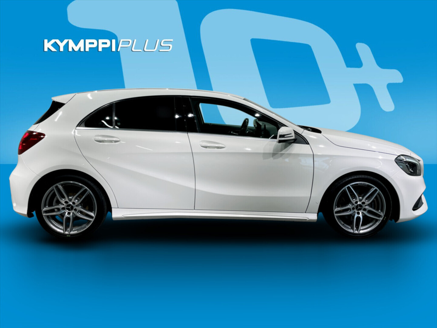 MERCEDES-BENZ A 2016