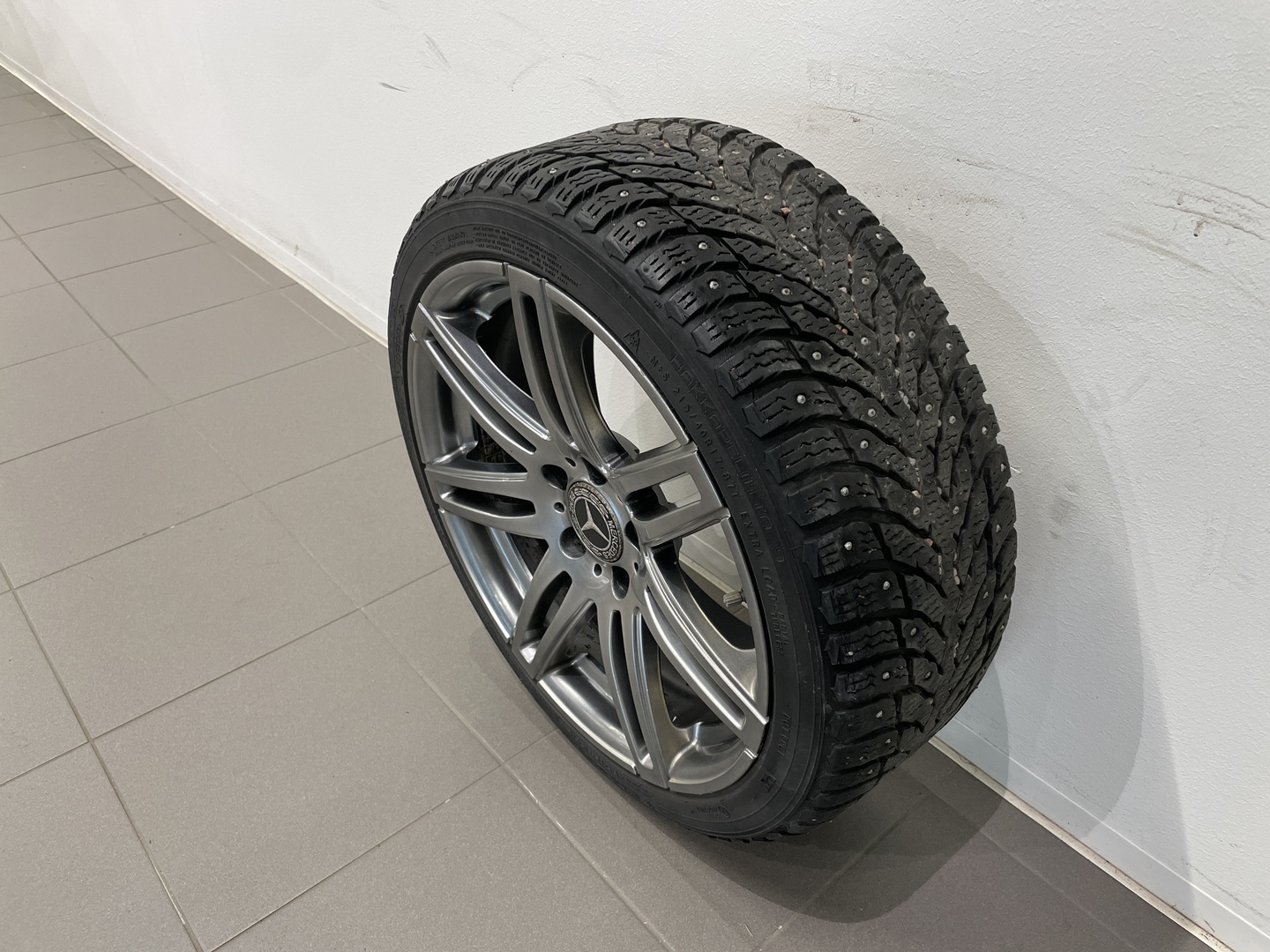 MERCEDES-BENZ A 2016