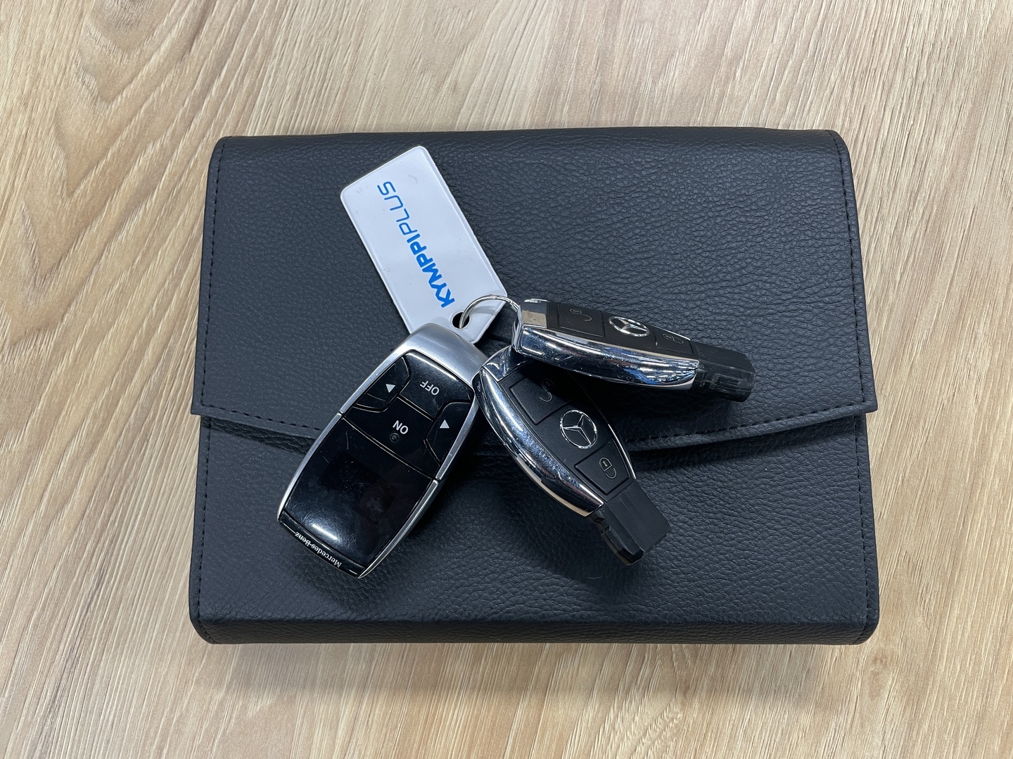 MERCEDES-BENZ A 2016