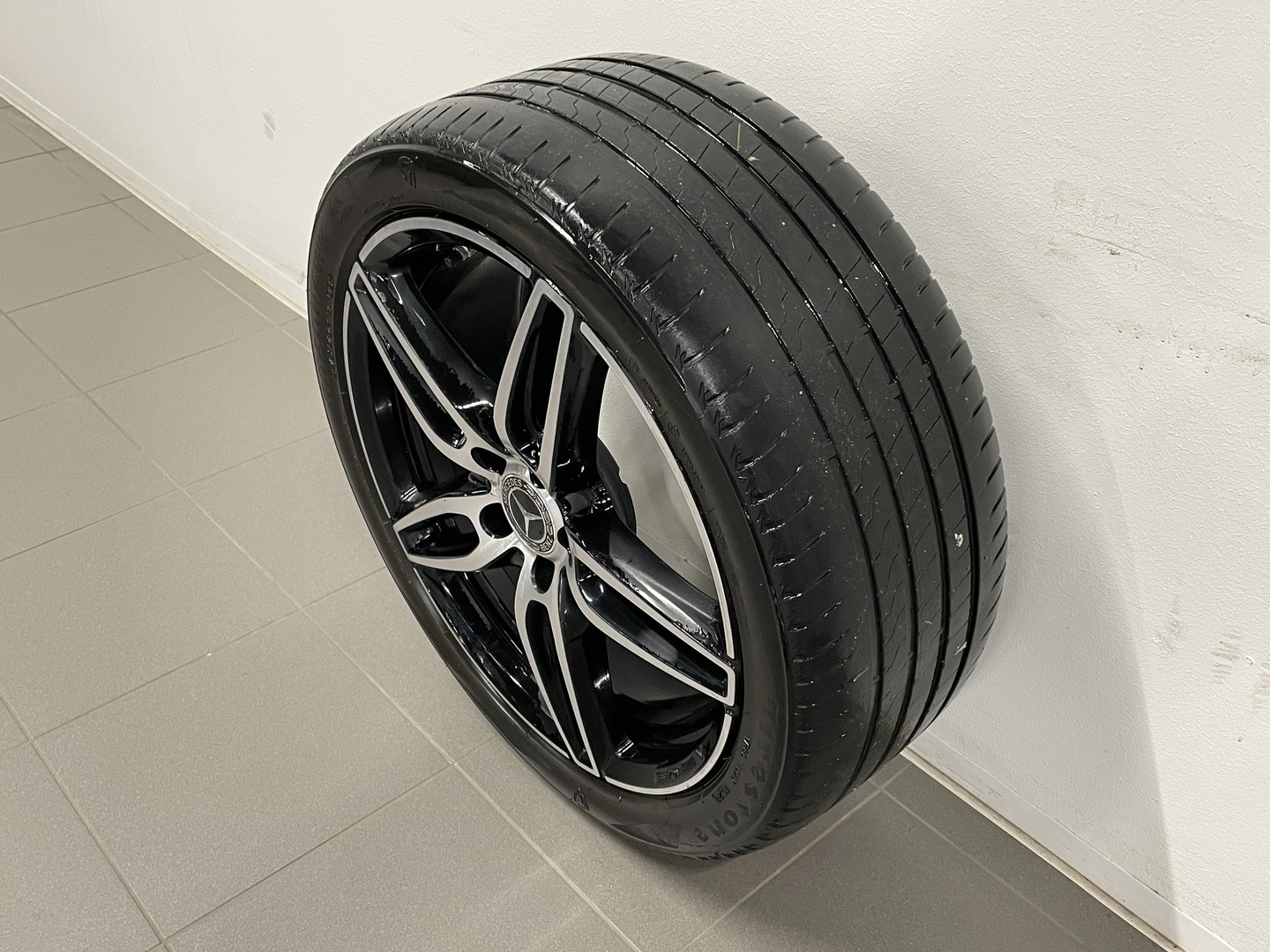 MERCEDES-BENZ E 2018