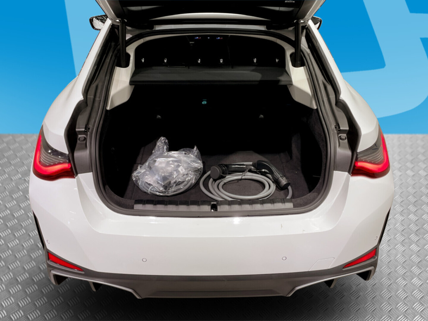 BMW i4 2024