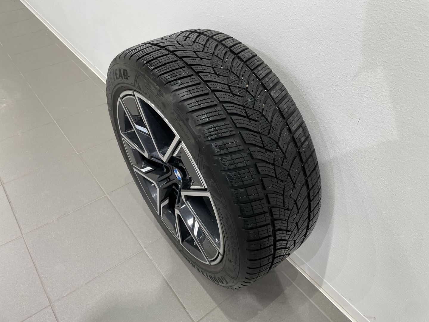 BMW i4 2024
