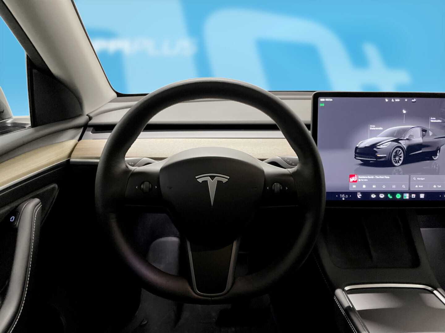 TESLA Model Y 2022
