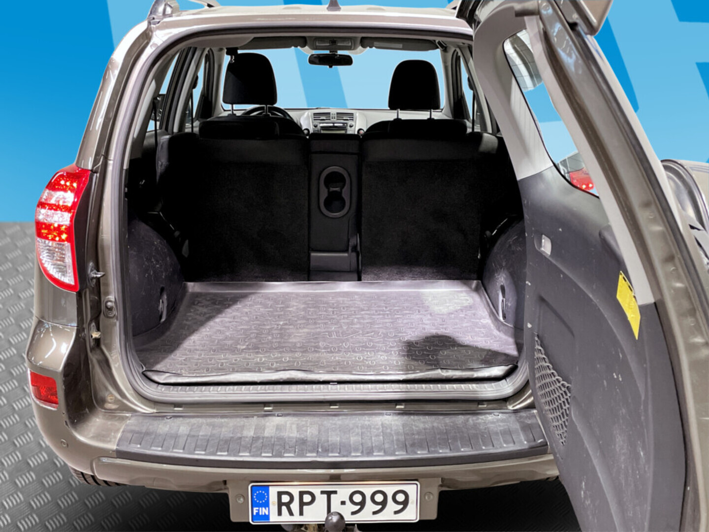 TOYOTA RAV4 2012