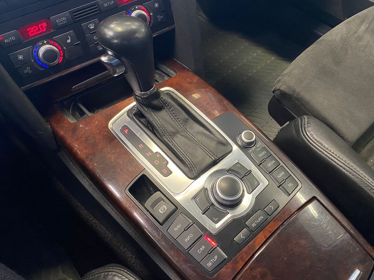 AUDI A6 allroad quattro 2007