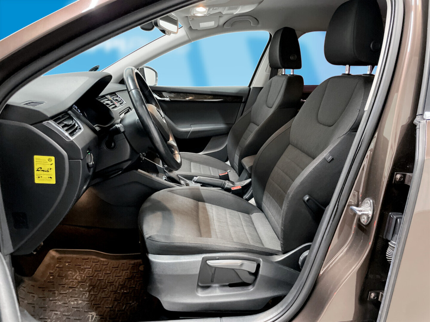 SKODA Octavia 2014