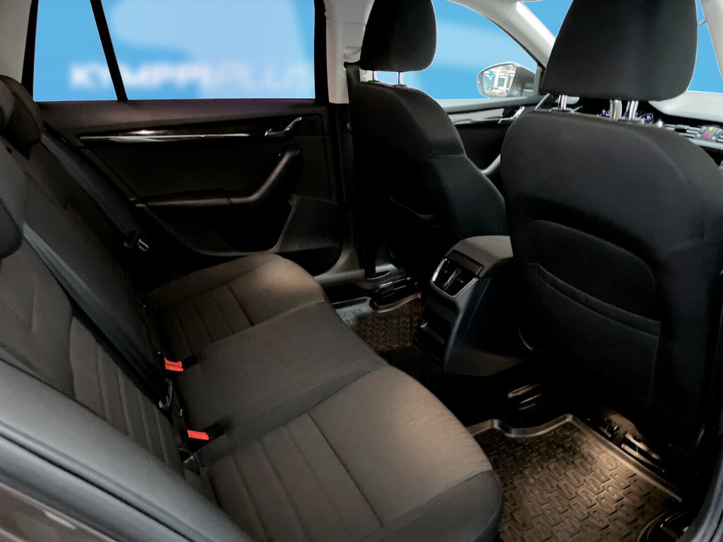 SKODA Octavia 2014