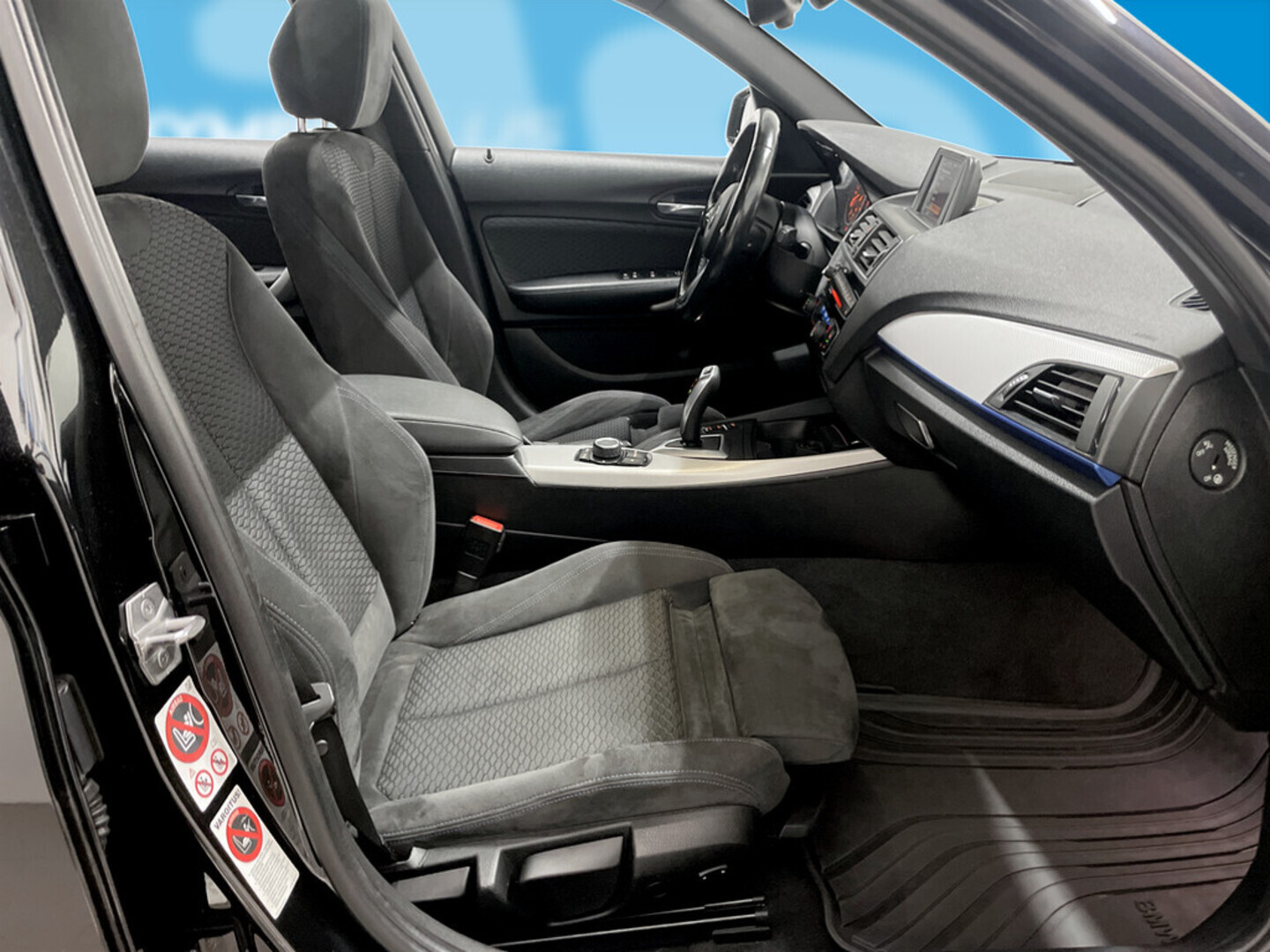 BMW 118 2016