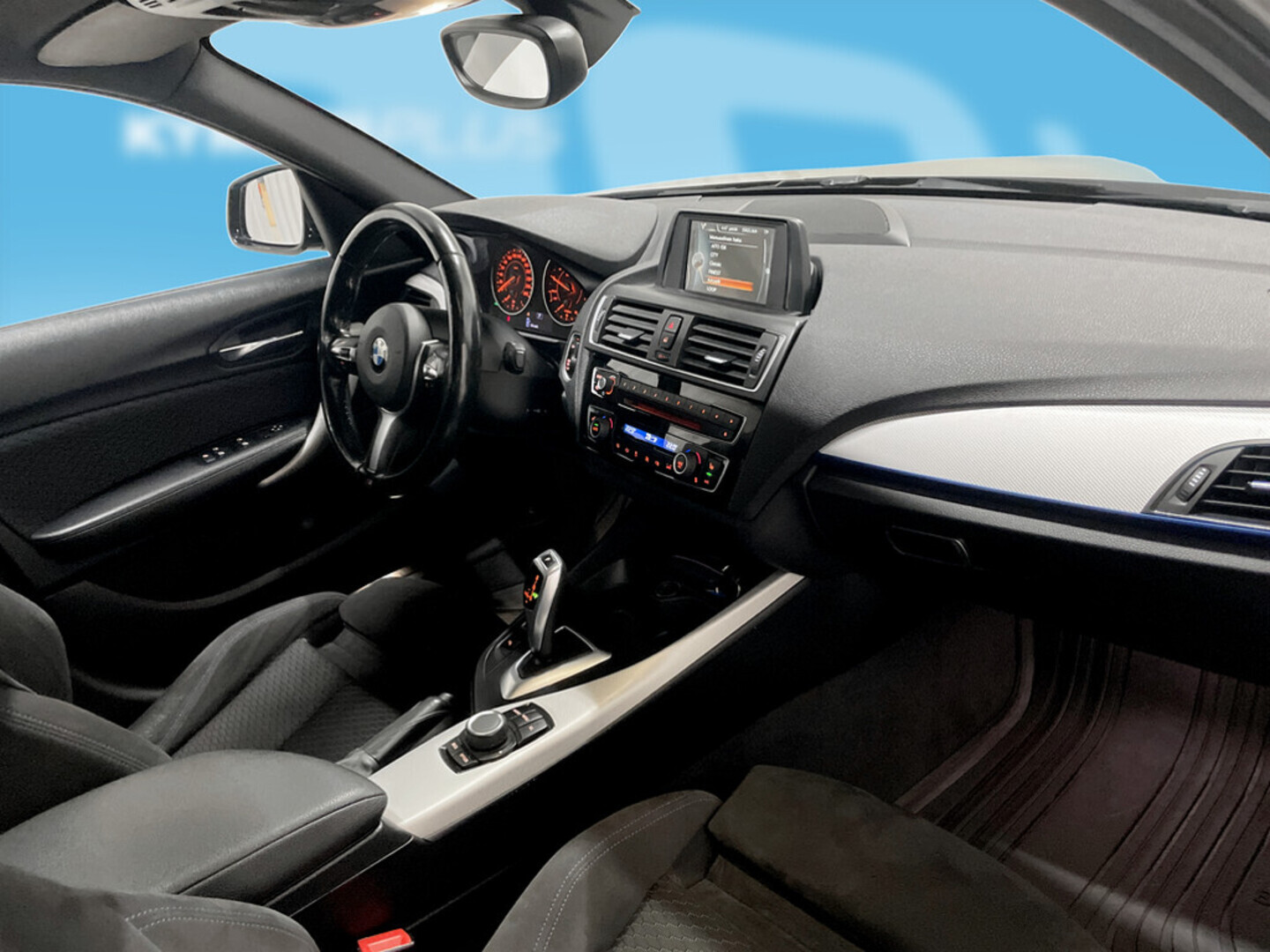 BMW 118 2016