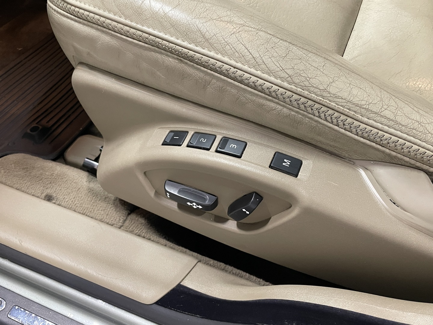 VOLVO XC70 2007