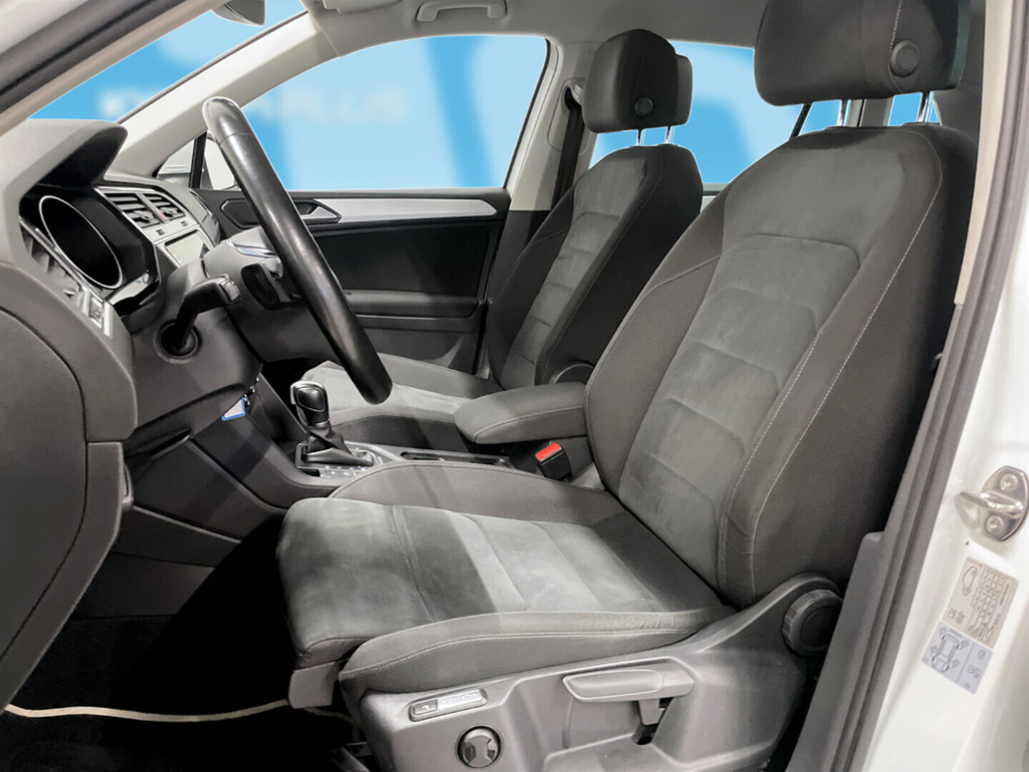 VOLKSWAGEN Tiguan 2018