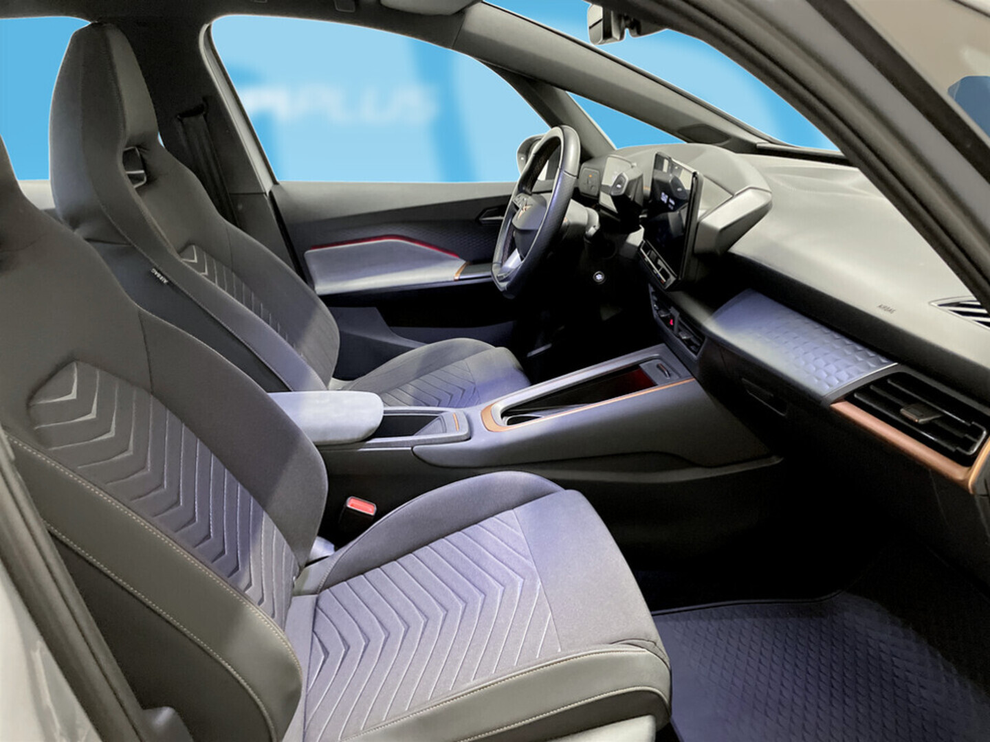 CUPRA Born 2023