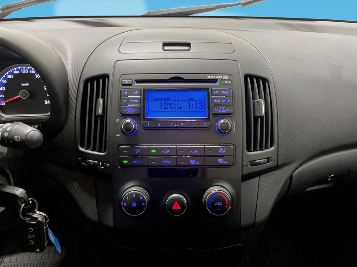 HYUNDAI i30 2009
