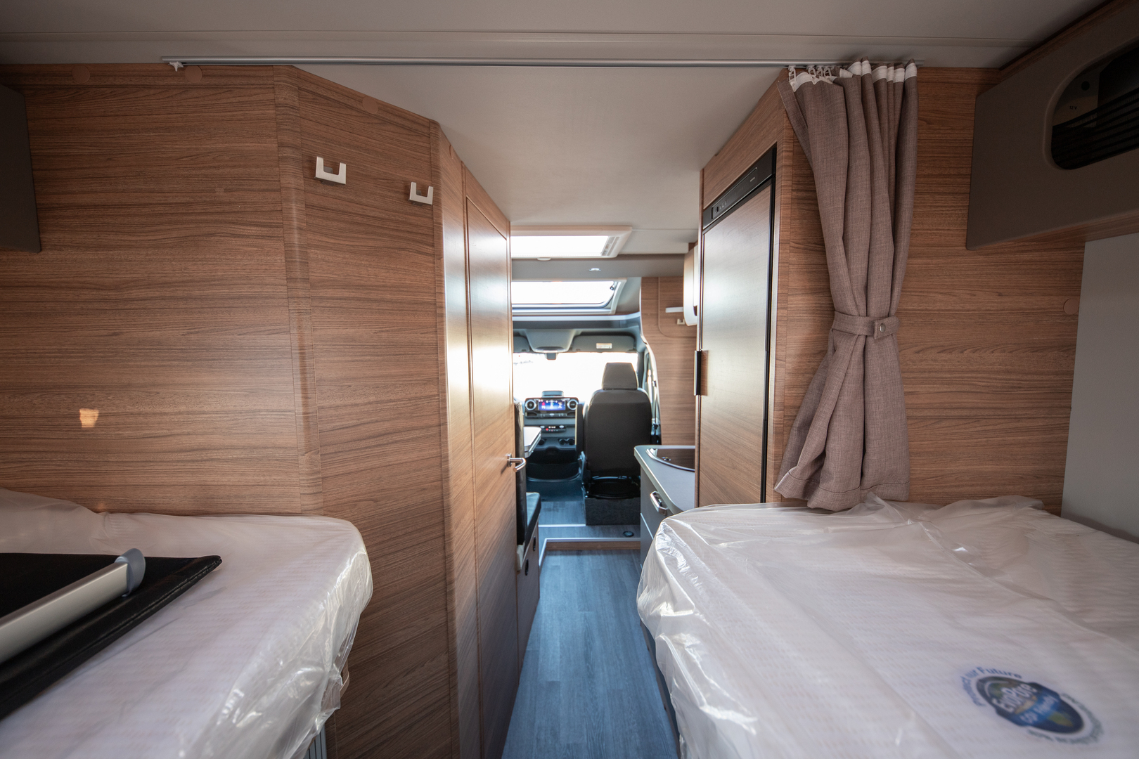 WEINSBERG CaraCompact MB 640 MEG EDITION [PEPPER] 2026