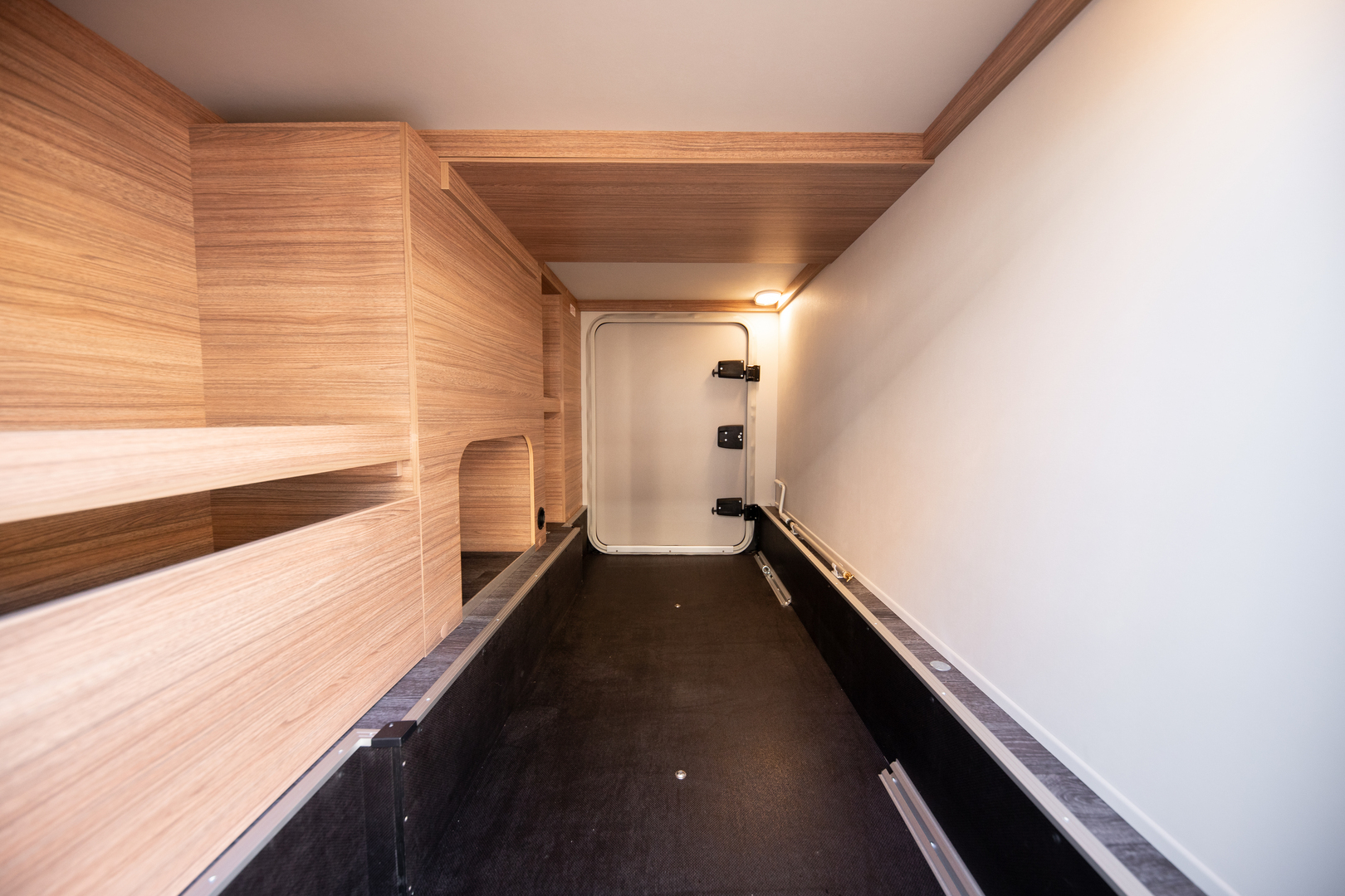 WEINSBERG CaraCompact MB 640 MEG EDITION [PEPPER] 2026