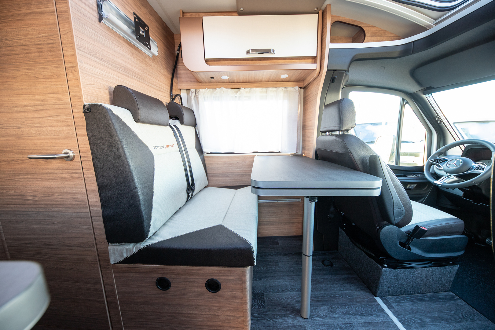 WEINSBERG CaraCompact MB 640 MEG EDITION [PEPPER] 2026