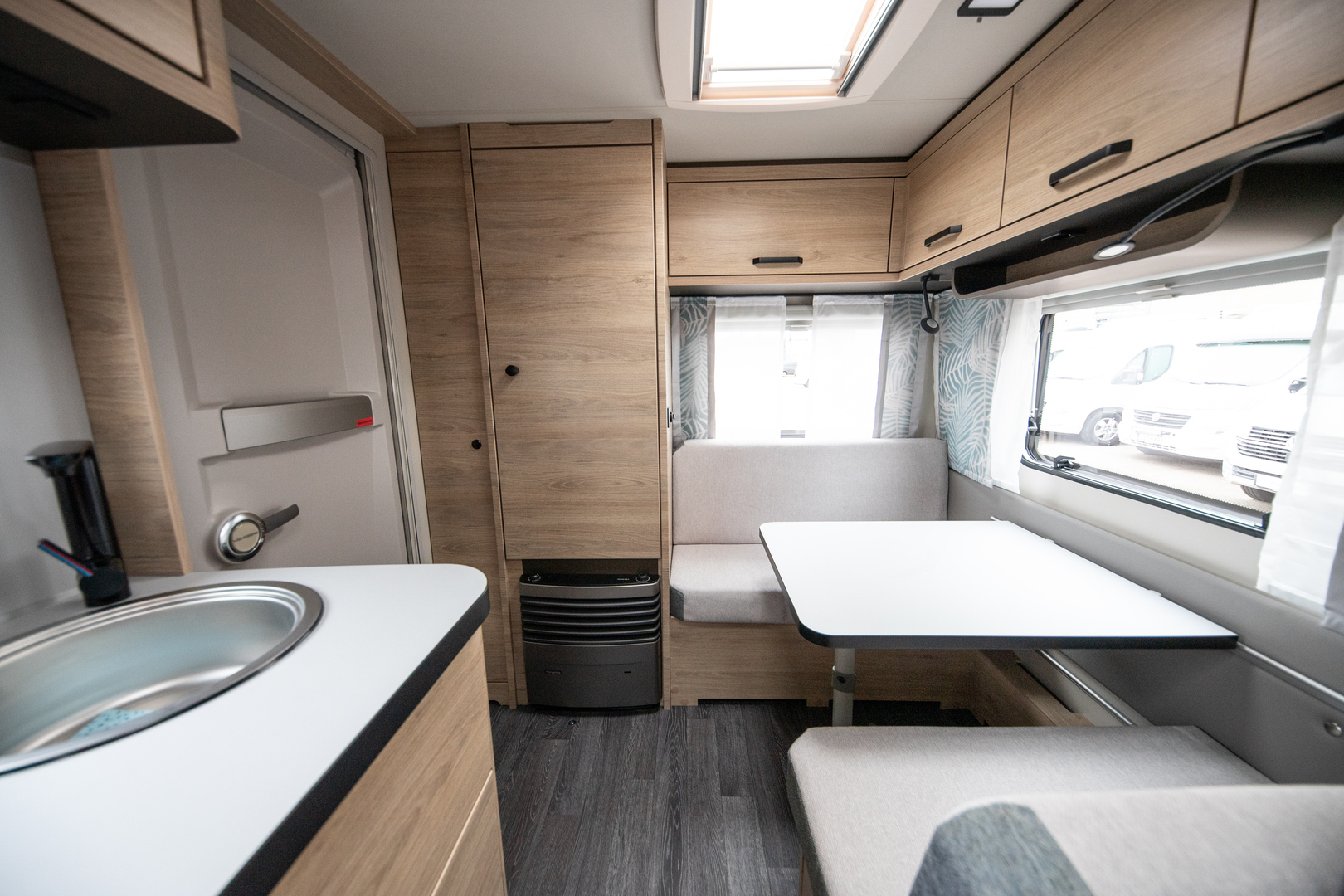 WEINSBERG CaraOne 2026