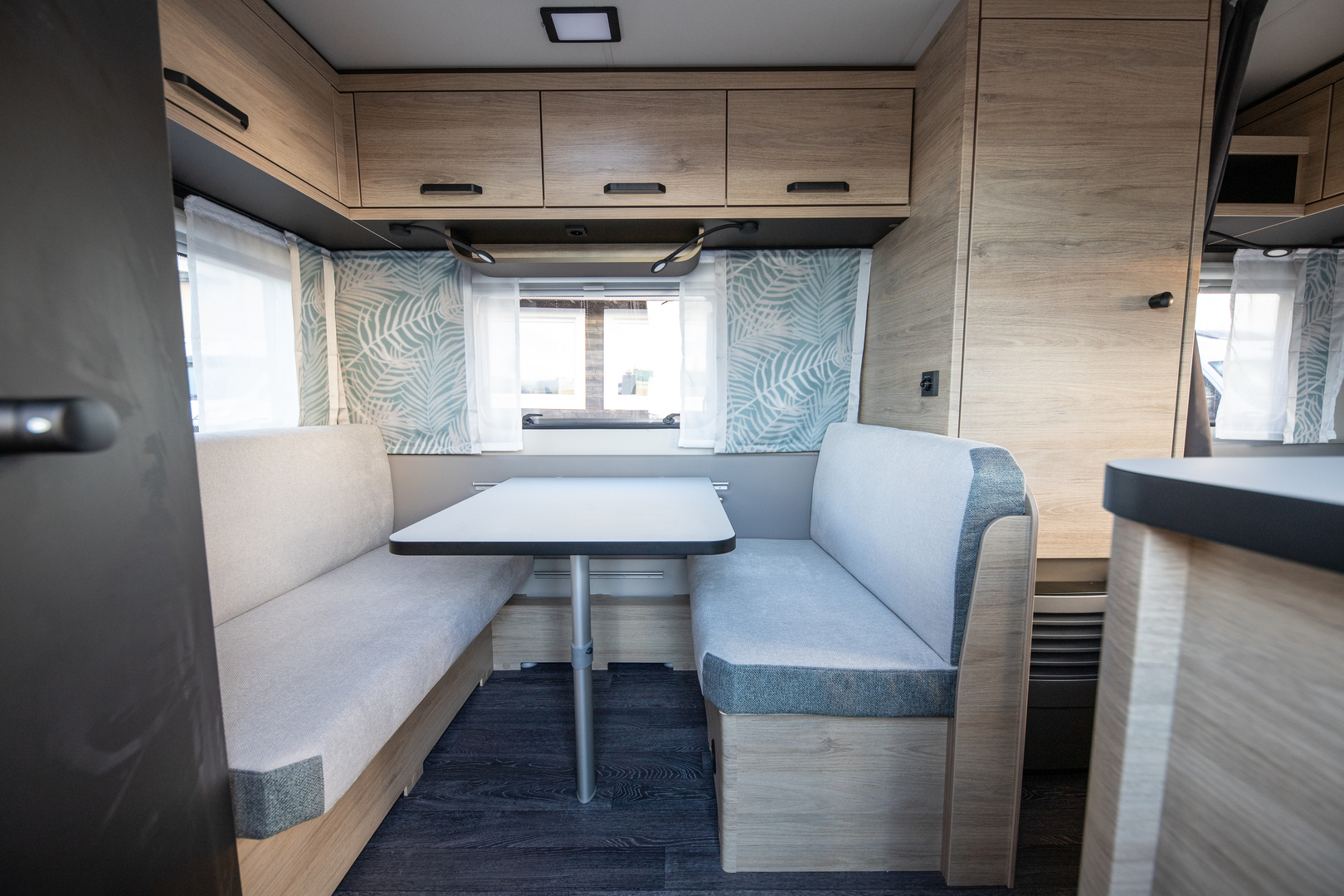 WEINSBERG CaraOne 2026