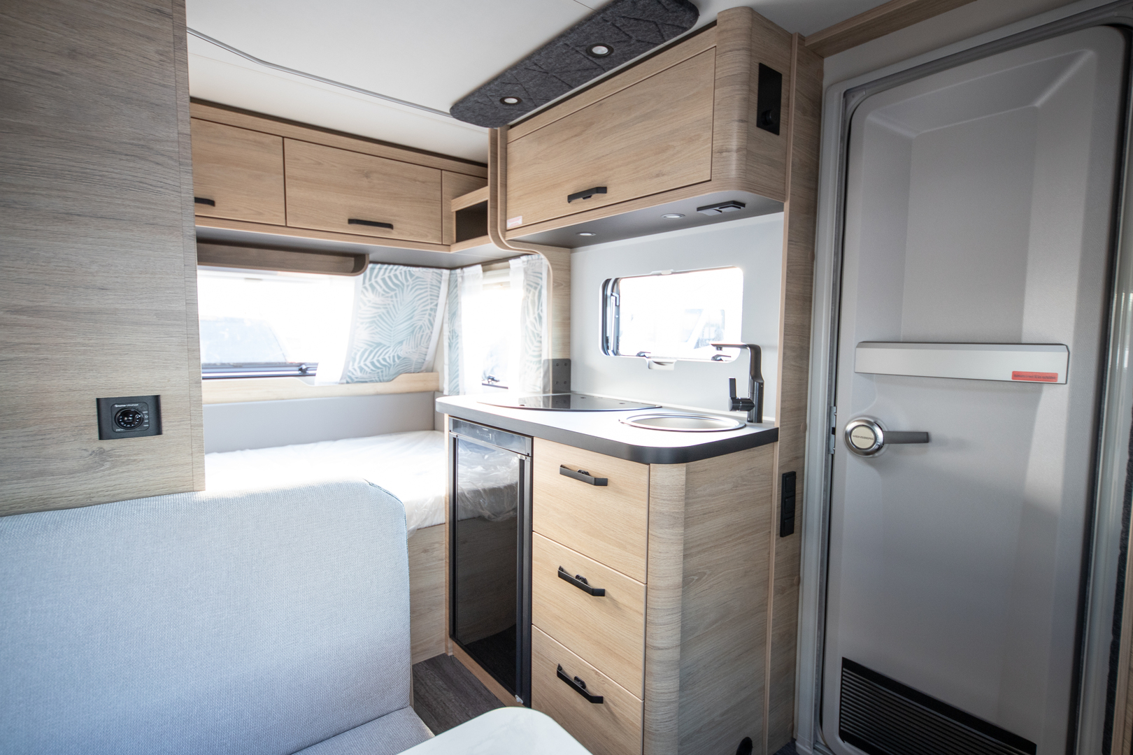 WEINSBERG CaraOne 2026