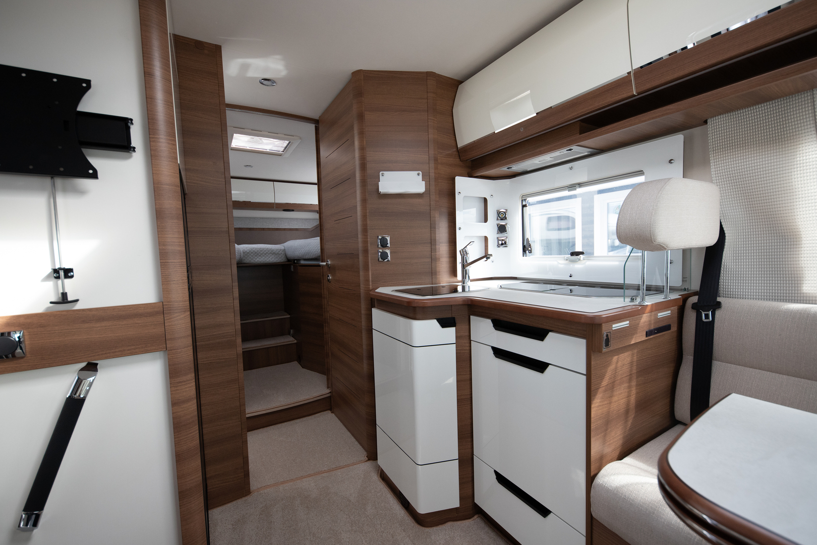 RAPIDO 866F Scandinavian Exclusive 2025