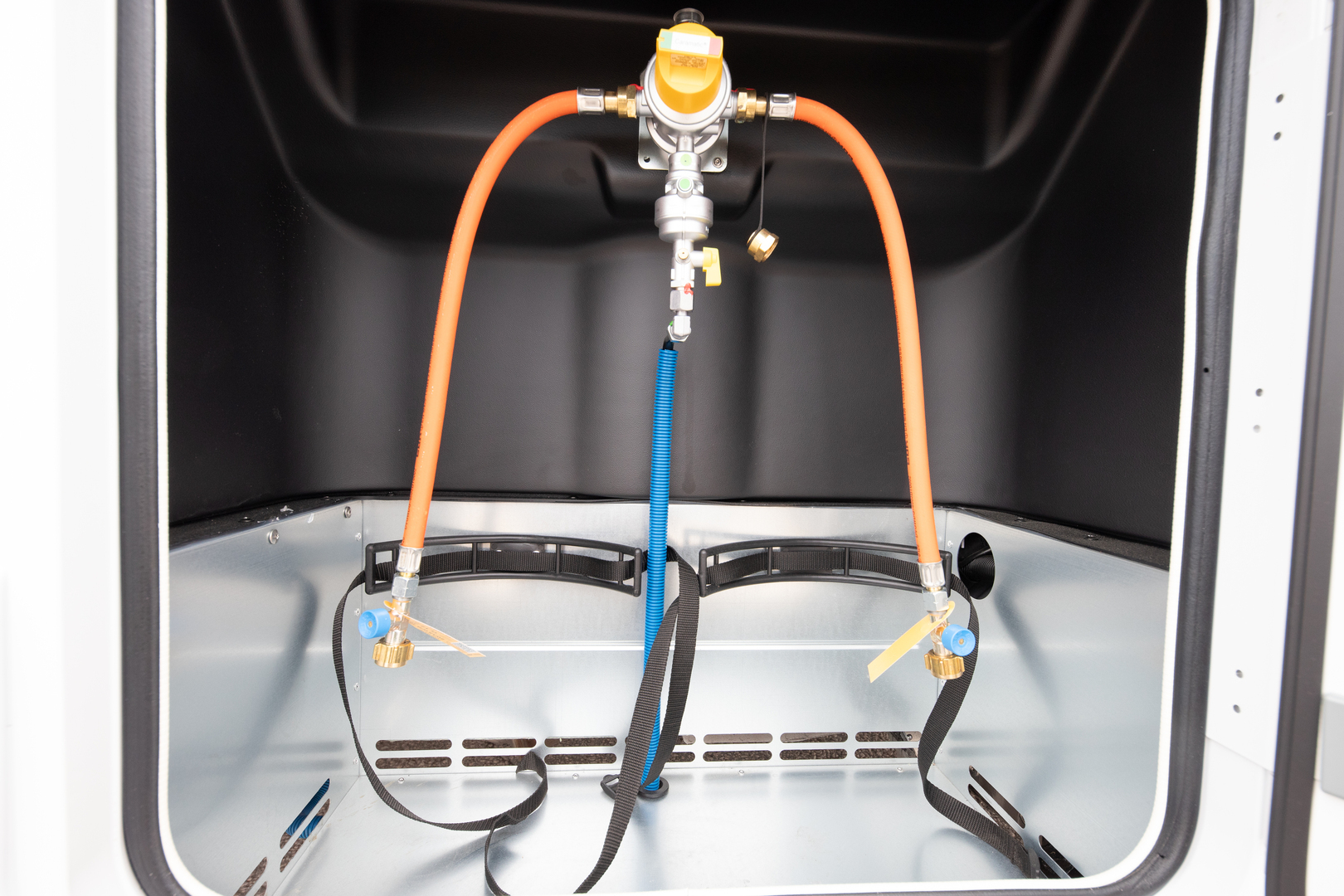 RAPIDO 866F Scandinavian Exclusive 2025