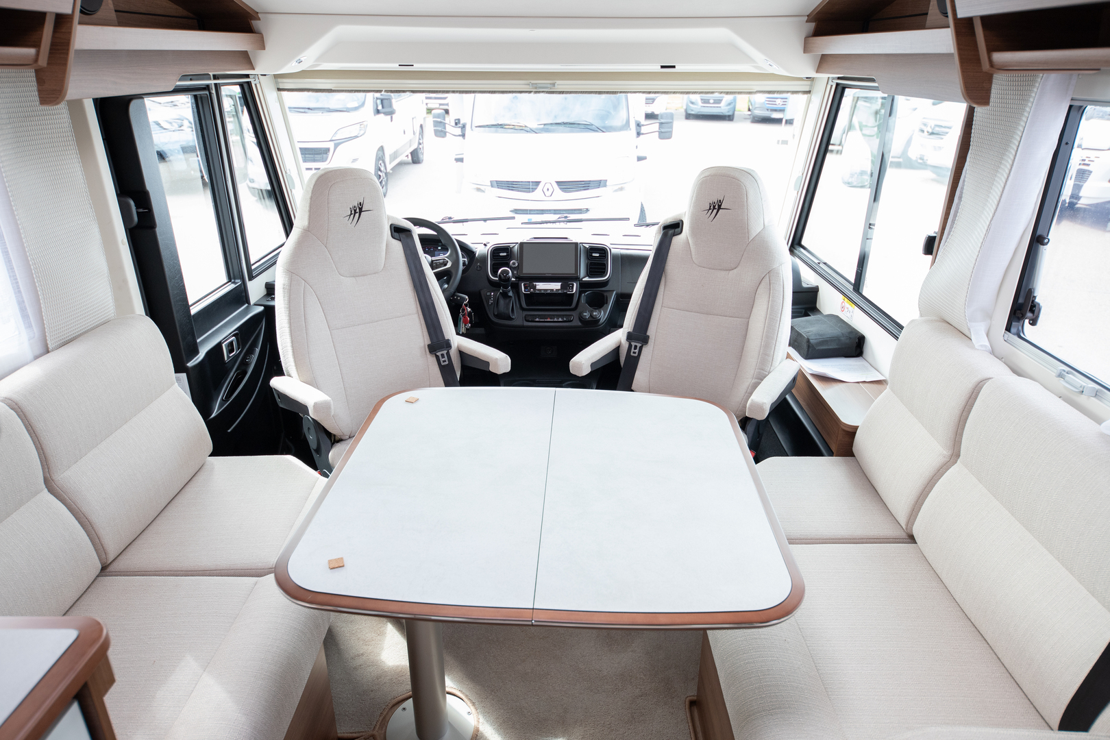 RAPIDO 866F Scandinavian Exclusive 2025