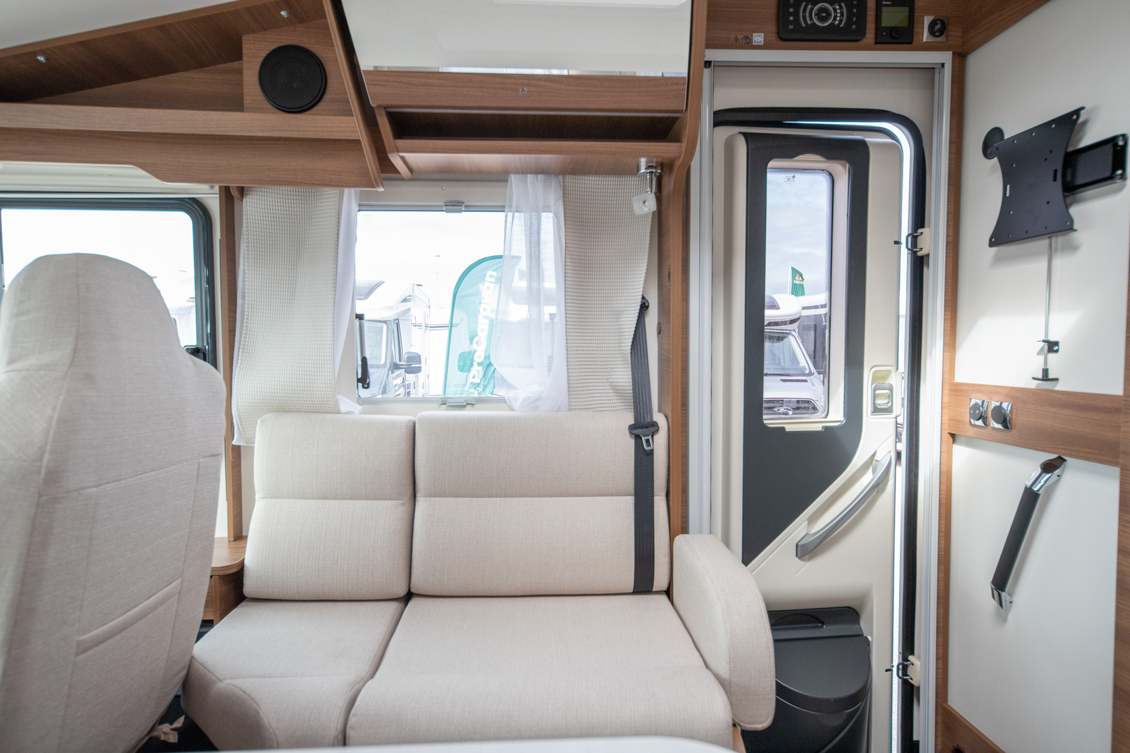 RAPIDO 866F Scandinavian Exclusive 2025