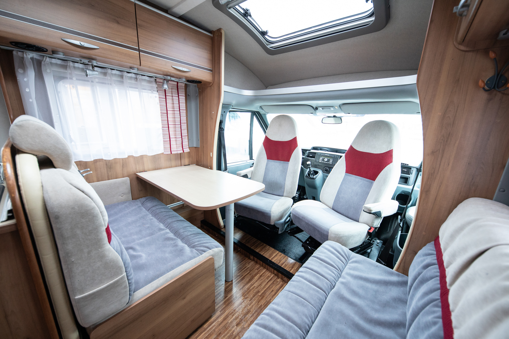 BÜRSTNER T 660 2009