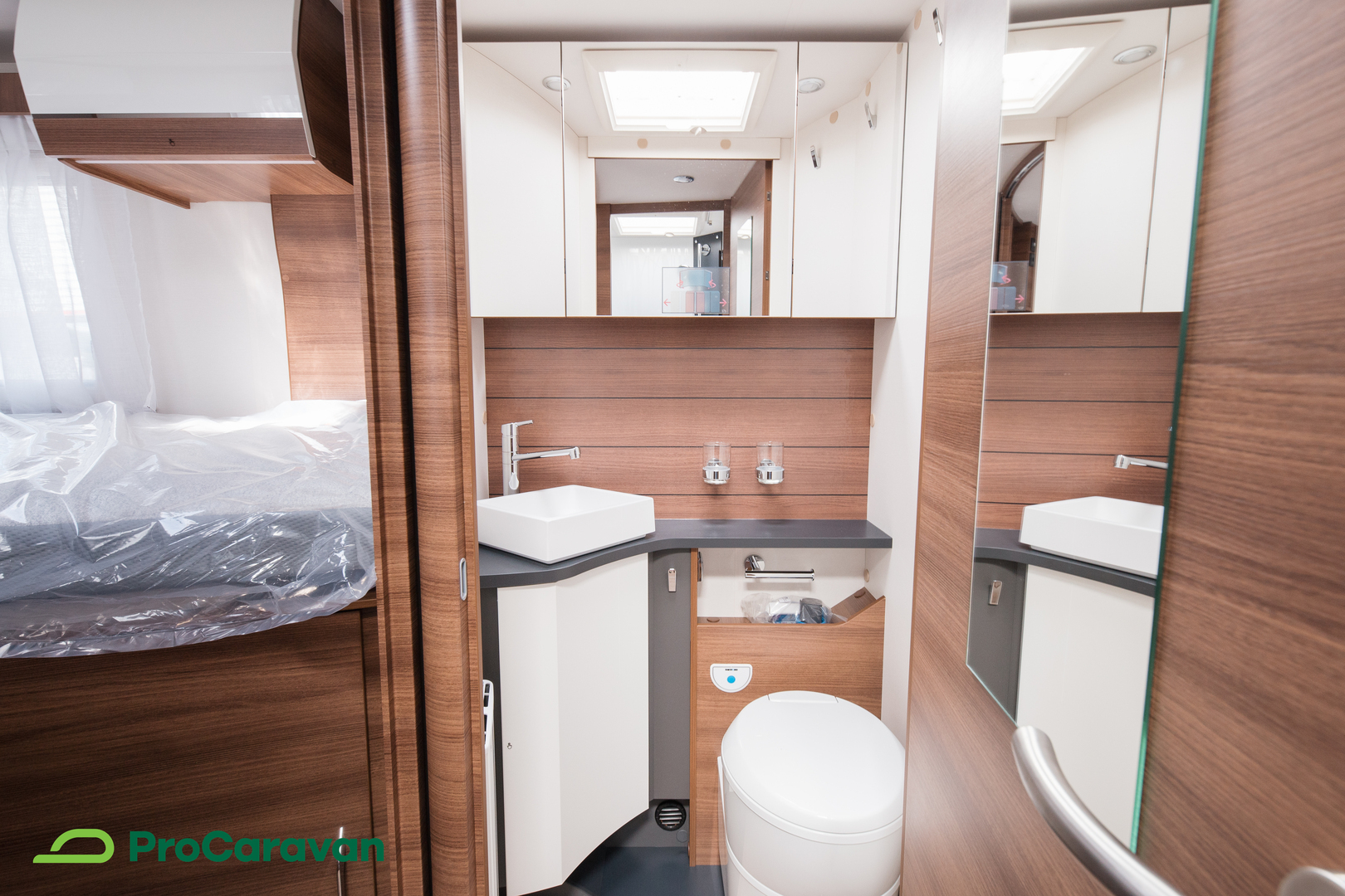 RAPIDO 8066 DF Ultimate Line ALDE 2025