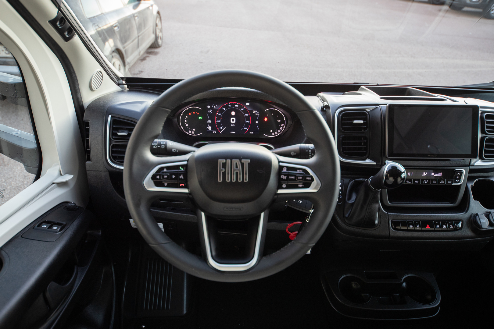 RAPIDO 696F R65 Edition 2026