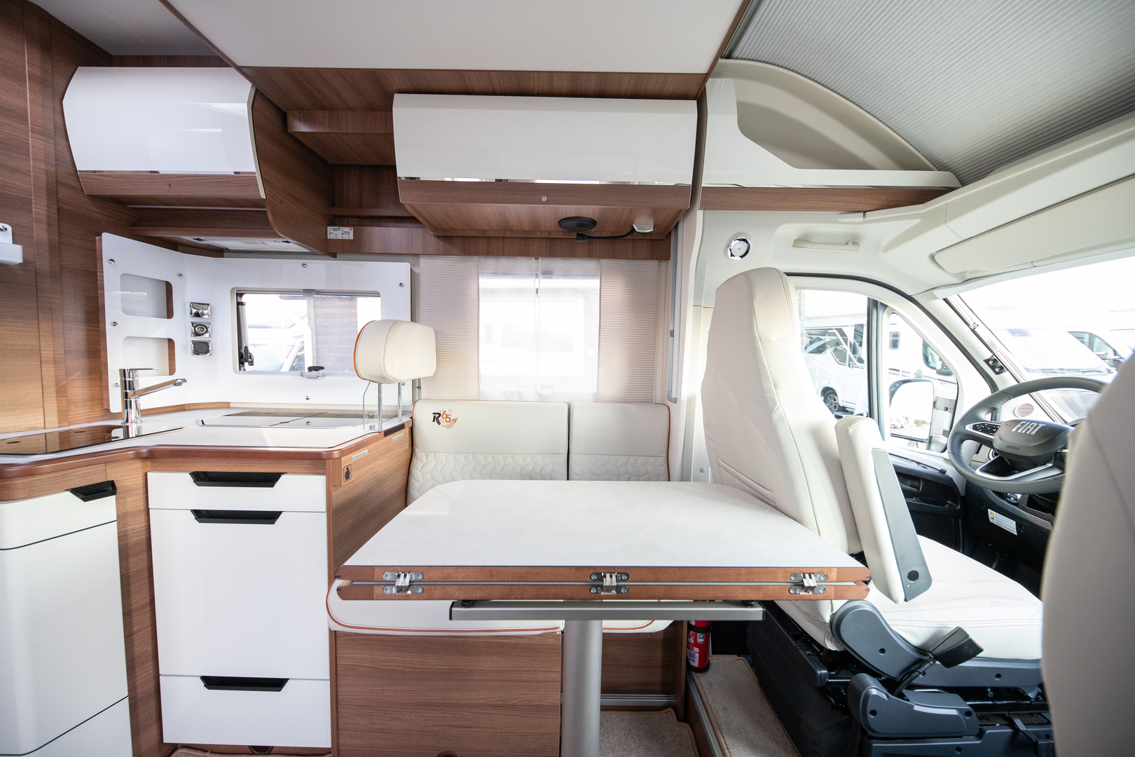 RAPIDO 696F R65 Edition 2026