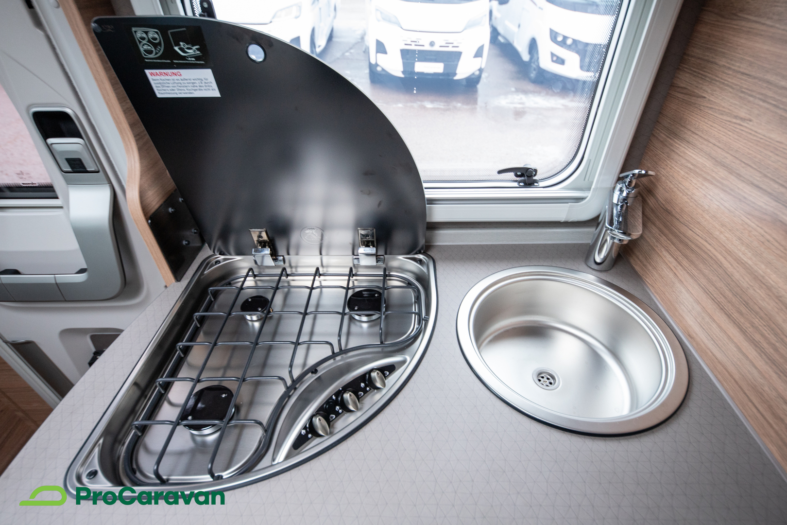 WEINSBERG CaraCompact 600 MEG Edition [PEPPER] TULOSSA 2026