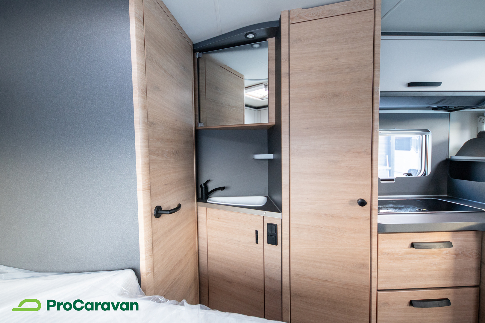 KNAUS Live Ti 650 MF Platinum Selection 2026