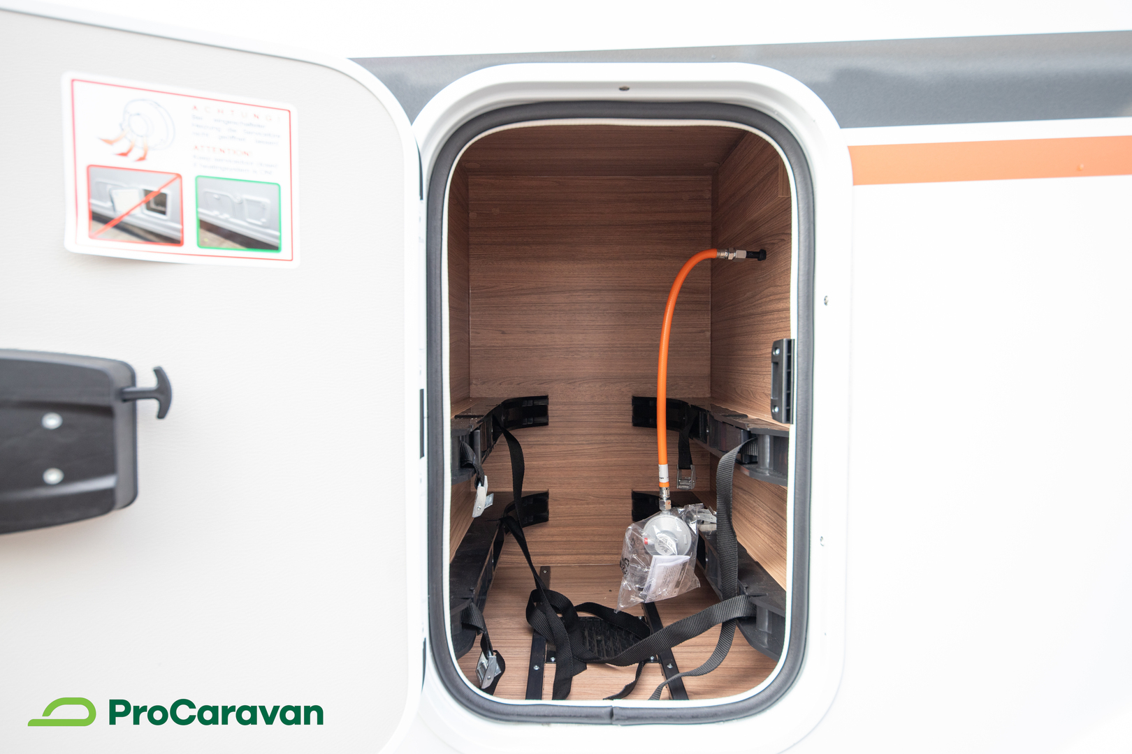 WEINSBERG CaraCompact 600 MF Edition [PEPPER] 2026