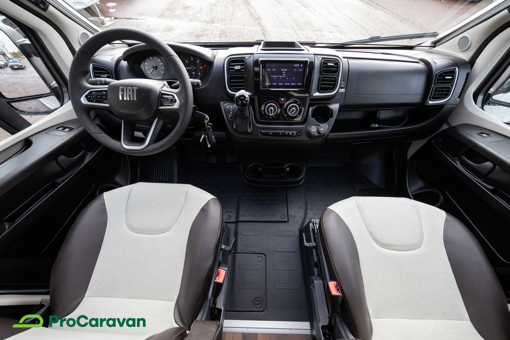 WEINSBERG CaraCompact 600 MF Edition [PEPPER] 2026