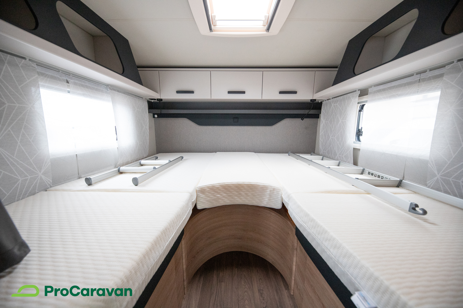 KNAUS Live Wave 650 MEG Platinum Selection 2027