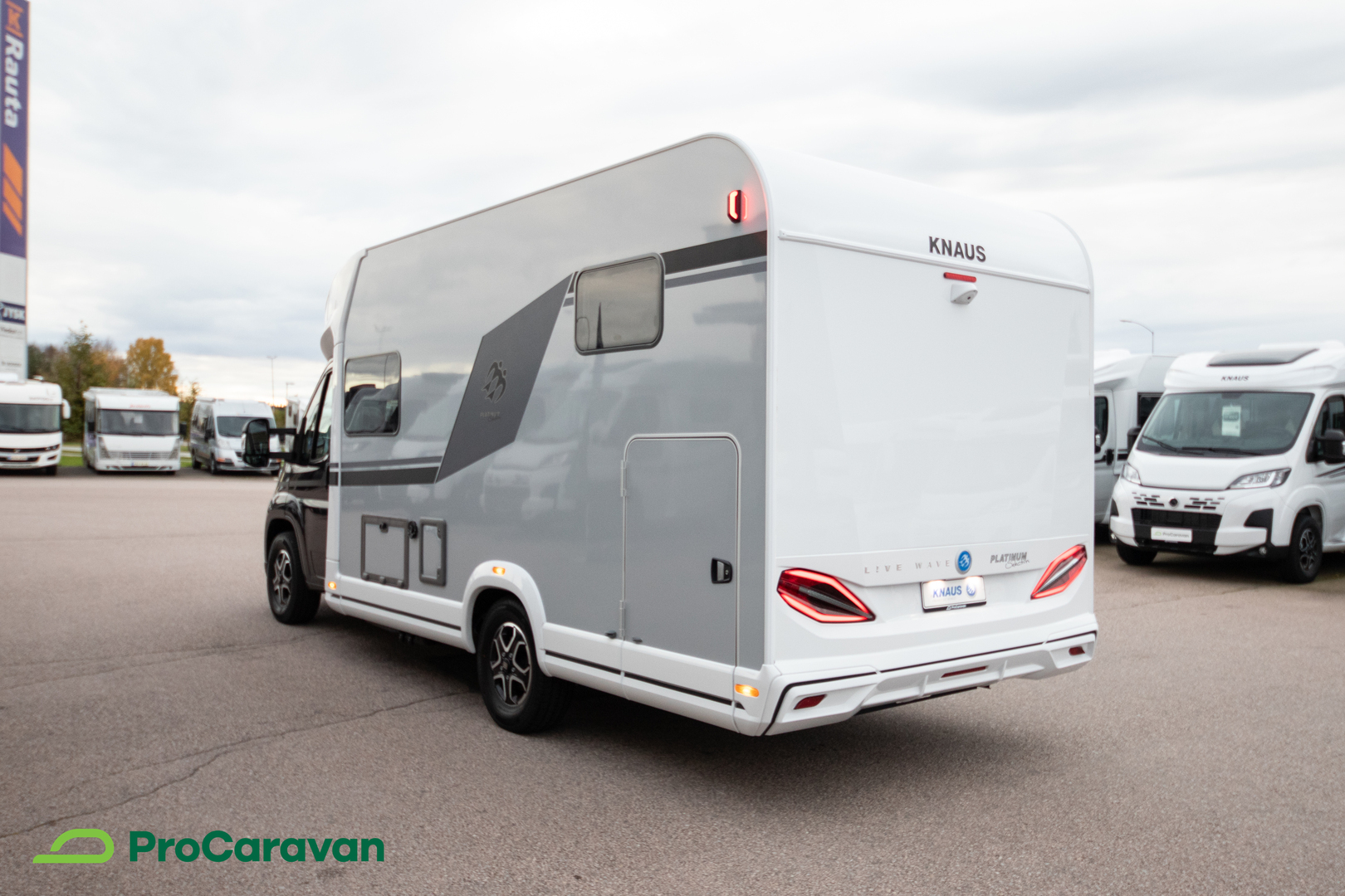 KNAUS Live Wave 650 MEG Platinum Selection 2027